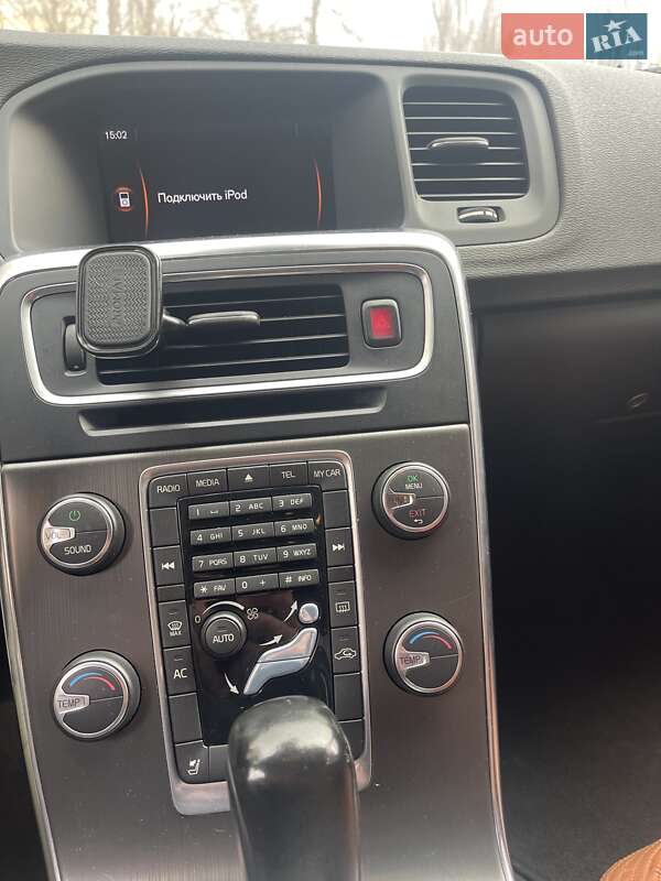 Седан Volvo S60 2011 в Киеве