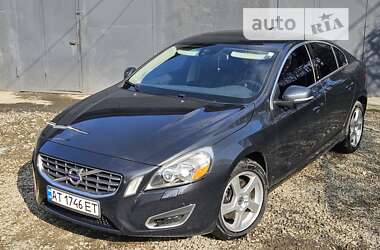 Седан Volvo S60 2012 в Івано-Франківську