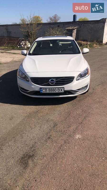 Седан Volvo S60 2015 в Чернигове