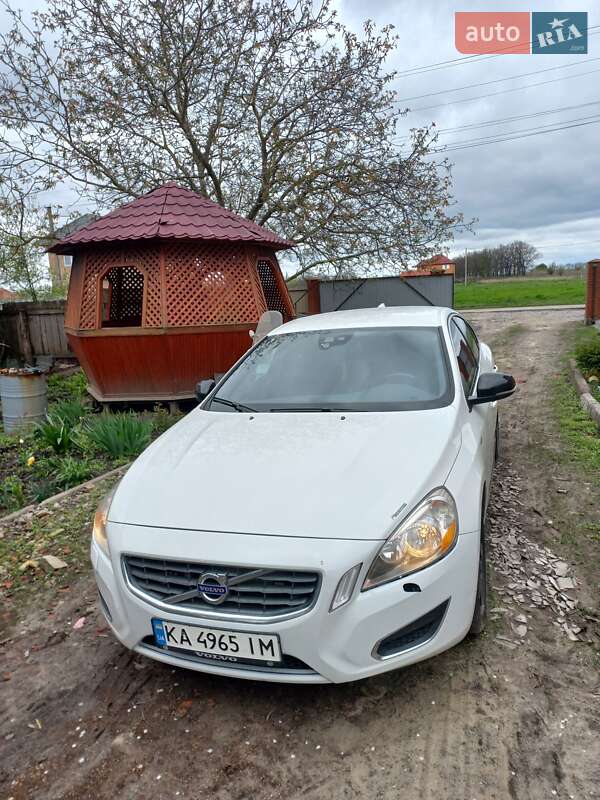 Volvo S60 2012