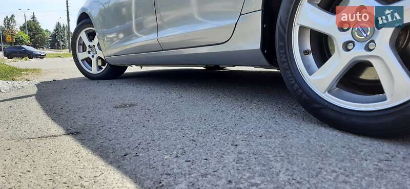 Седан Volvo S60 2012 в Івано-Франківську