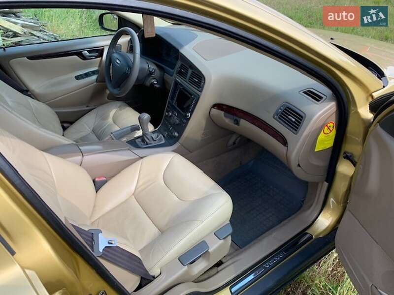 Седан Volvo S60 2002 в Львове фото 9 Седан Volvo S60 2002 в Львове