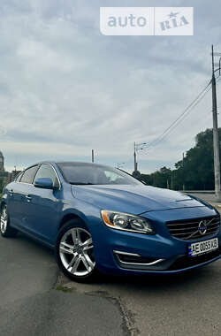 Седан Volvo S60 2014 в Дніпрі