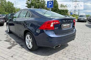 Седан Volvo S60 2014 в Львові