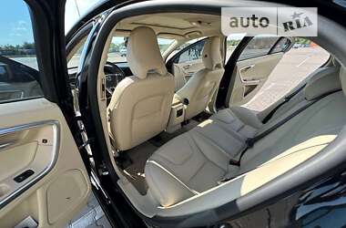 Седан Volvo S60 2014 в Киеве