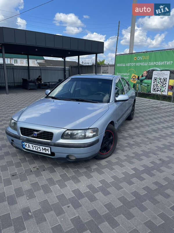 Седан Volvo S60 2001 в Киеве