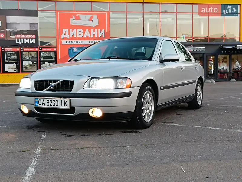 Седан Volvo S60 2001 в 