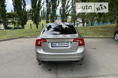 Седан Volvo S60 2014 в Южноукраїнську