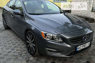 Седан Volvo S60 2016 в Житомирі