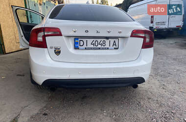 Седан Volvo S60 2012 в 