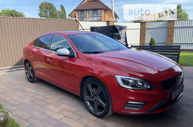 Седан Volvo S60 2014 в Киеве