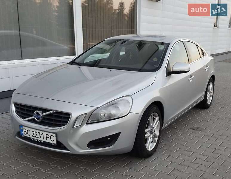 Volvo S60 2012