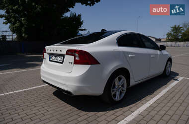 Седан Volvo S60 2013 в Тернополі