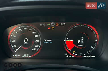 Седан Volvo S60 2020 в 