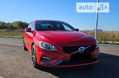 Седан Volvo S60 2017 в Києві