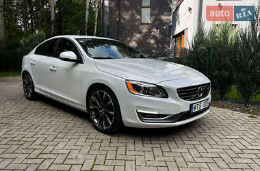 Седан Volvo S60 2015 в Черкасах