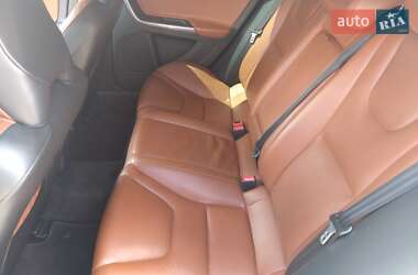 Седан Volvo S60 2011 в 