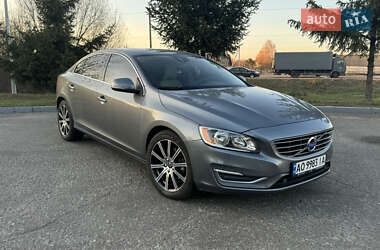 Седан Volvo S60 2016 в Житомирі