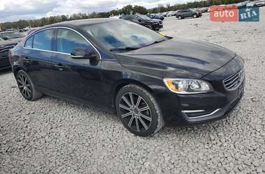 Седан Volvo S60 2018 в Луцке