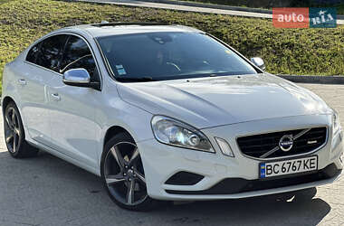 Седан Volvo S60 2010 в 