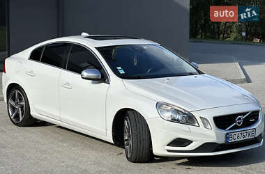 Седан Volvo S60 2010 в 