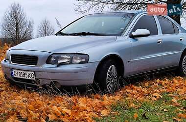 Седан Volvo S60 2001 в Шепетовке