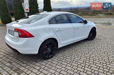 Седан Volvo S60 2013 в Львове