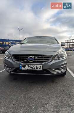 Седан Volvo S60 2016 в Києві