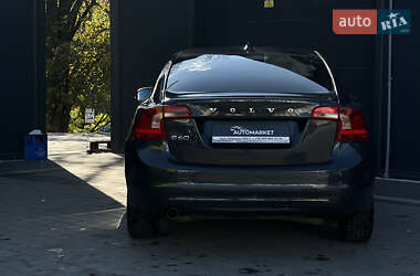 Седан Volvo S60 2014 в Ивано-Франковске