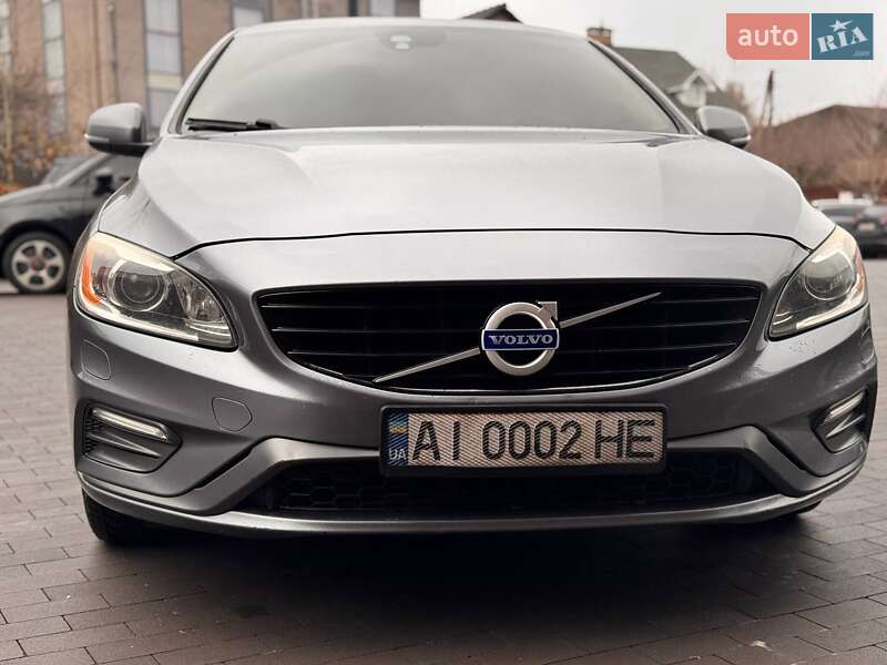 Седан Volvo S60 2016 в Обухове