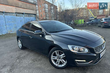 Седан Volvo S60 2013 в Ніжині