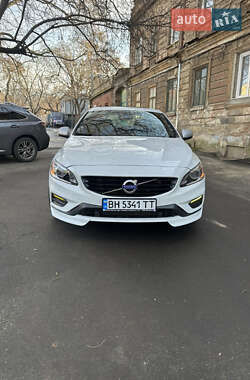 Седан Volvo S60 2015 в Одессе