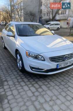 Седан Volvo S60 2014 в Львове