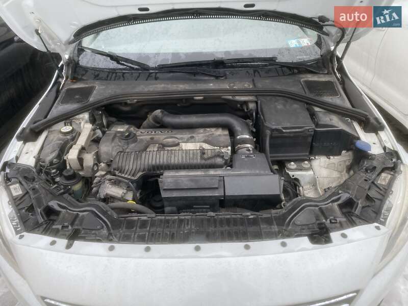 Седан Volvo S60 2014 в Львові фото 52 Седан Volvo S60 2014 в Львові