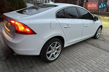 Седан Volvo S60 2012 в Днепре
