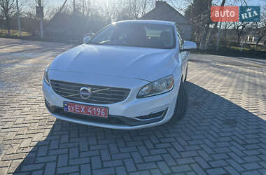 Седан Volvo S60 2013 в Кременце