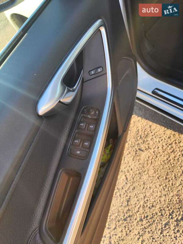 Седан Volvo S60 2012 в Ковеле