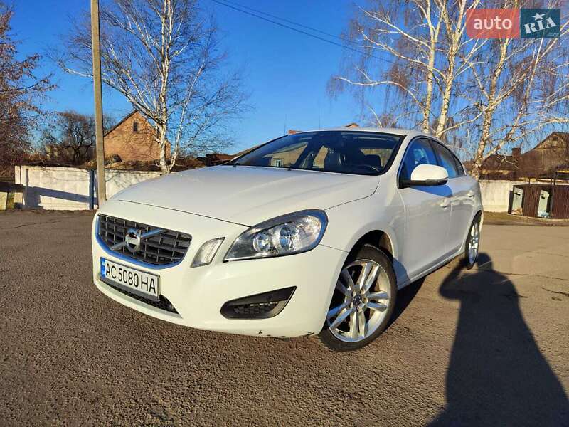 Седан Volvo S60 2012 в Ковеле
