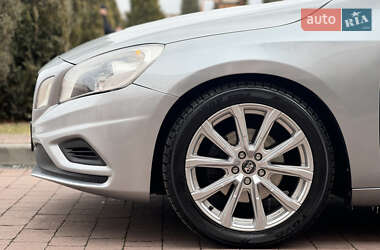 Седан Volvo S60 2011 в Стрые