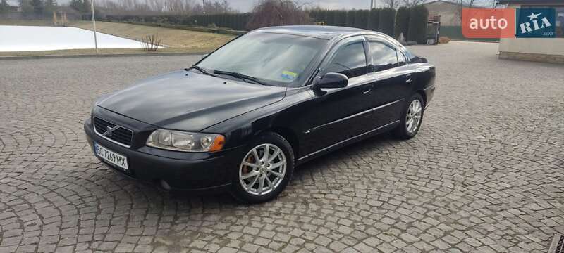 Седан Volvo S60 2002 в Жовкве