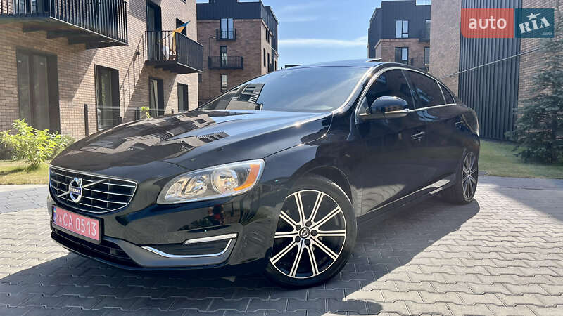 Седан Volvo S60 2016 в Ивано-Франковске