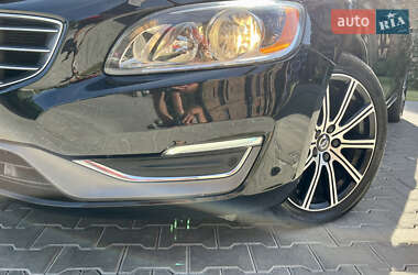 Седан Volvo S60 2016 в 