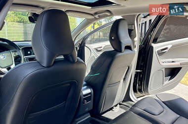 Седан Volvo S60 2016 в 