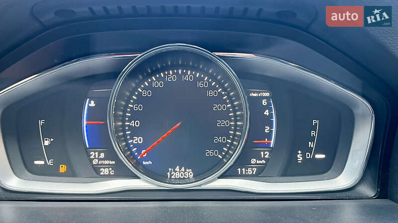 Седан Volvo S60 2016 в Ивано-Франковске