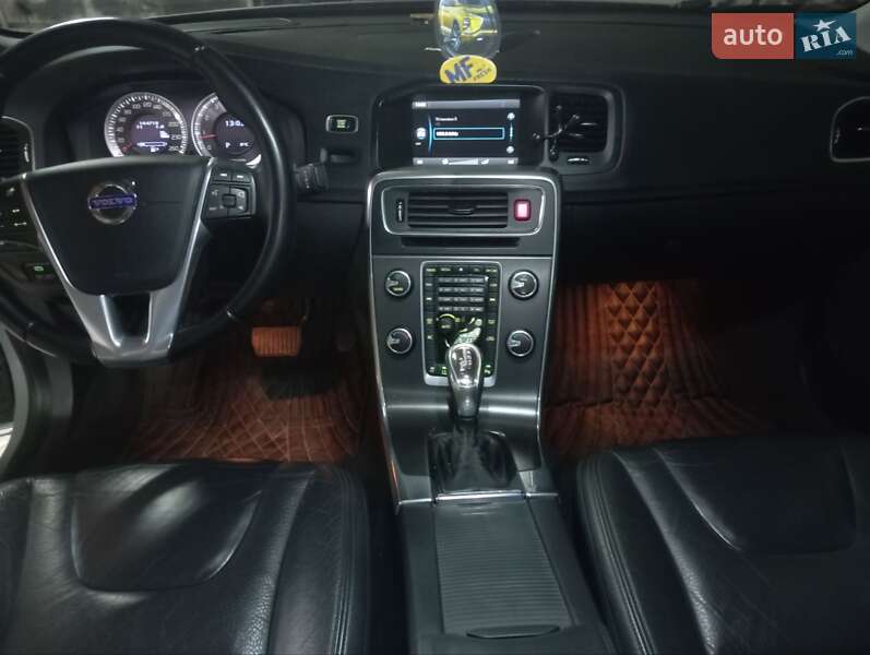 Седан Volvo S60 2013 в Николаеве фото 5 Седан Volvo S60 2013 в Николаеве