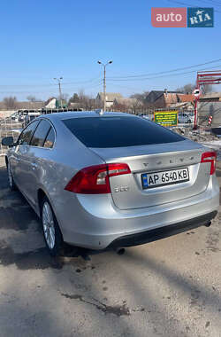 Седан Volvo S60 2011 в 