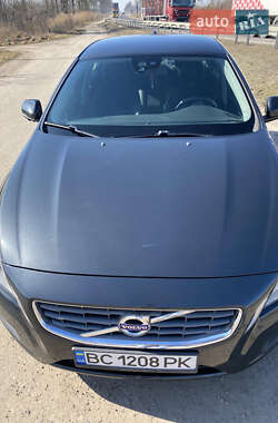 Седан Volvo S60 2010 в 