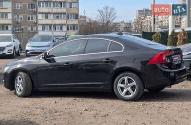 Седан Volvo S60 2015 в Києві