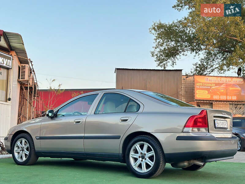 Седан Volvo S60 2001 в Одессе