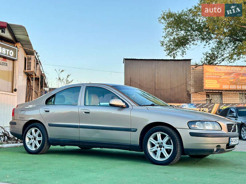 Седан Volvo S60 2001 в Одессе